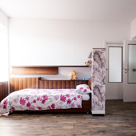 Dnart Holidays Home Blevio Kültér fotó
