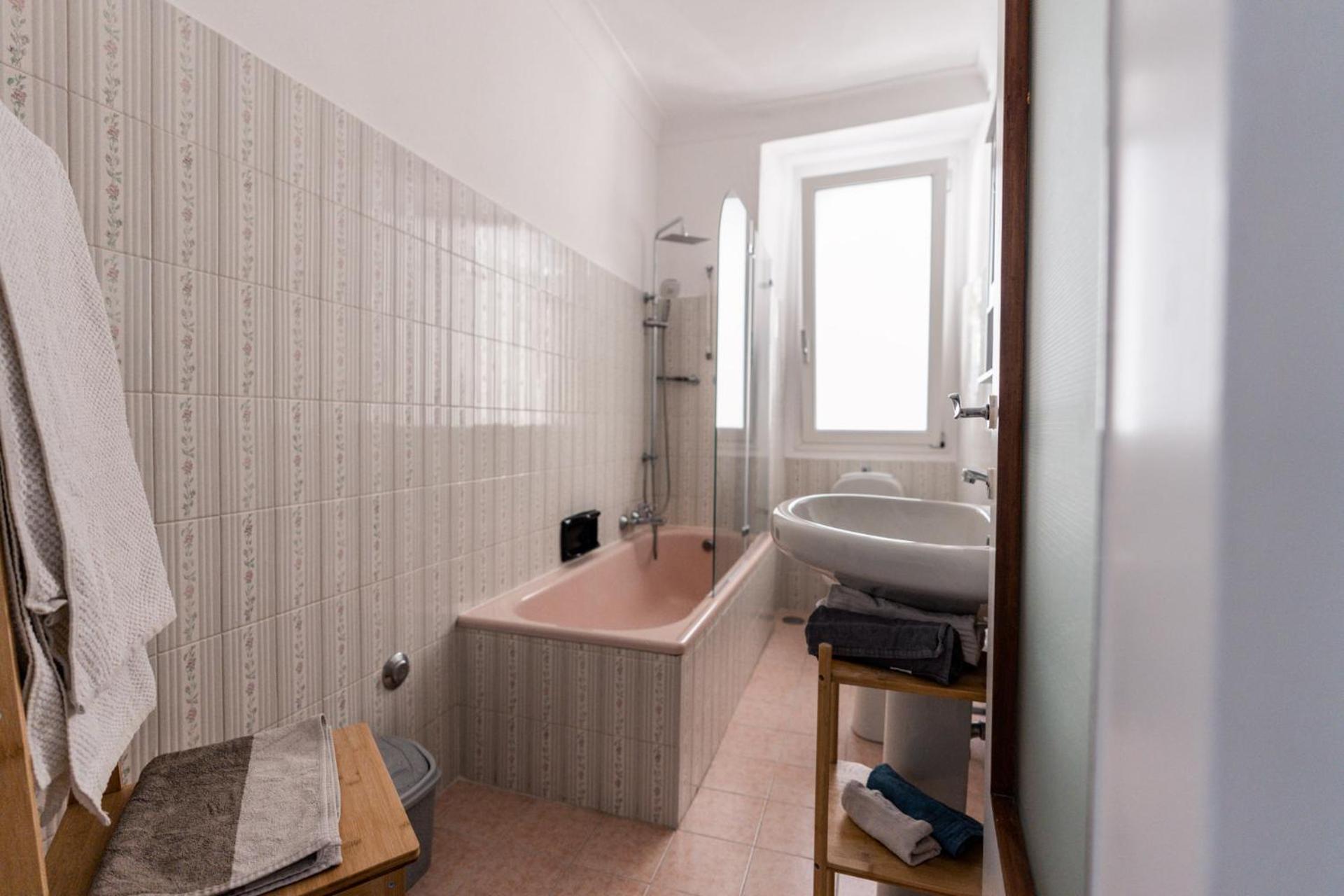 Dnart Holidays Home Blevio Kültér fotó